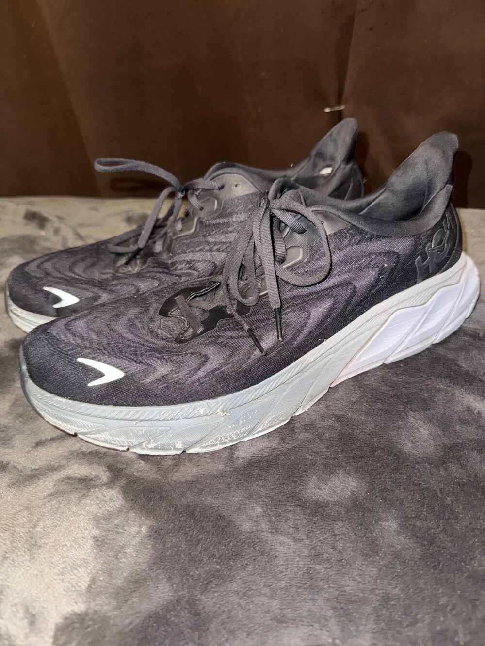 Hoka One One Arahi Running Shoes Size 12.5  Mesh Sneakers